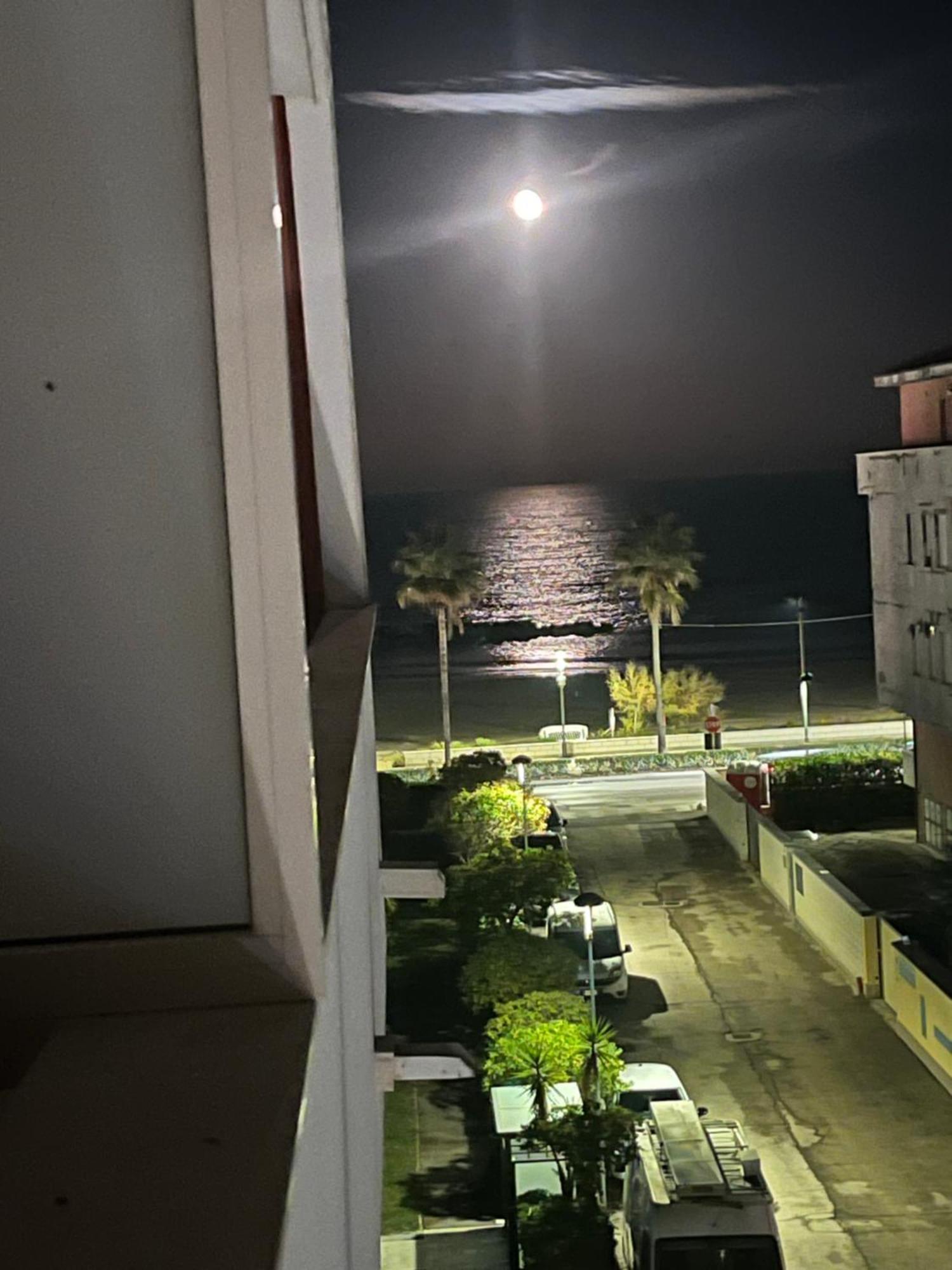 Ferienwohnung Teresa Al Mare Montesilvano Marina Exterior foto