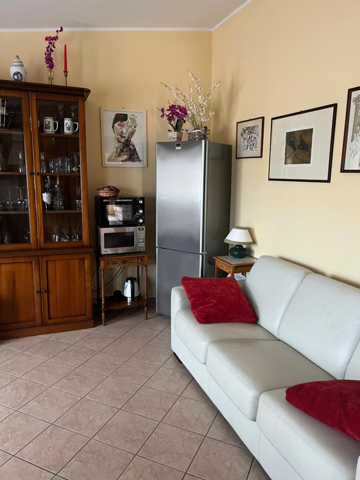 Ferienwohnung Teresa Al Mare Montesilvano Marina Exterior foto